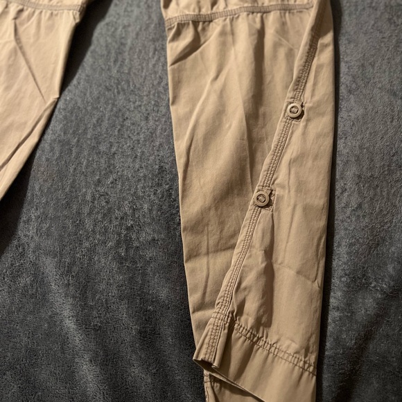 GAP Cargos pants/capri wide/straight leg Size 10 - Picture 3 of 8